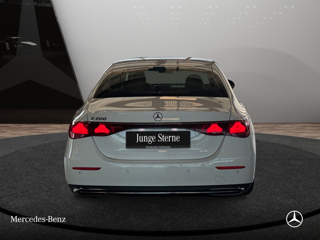 Mercedes-Benz E-Klasse – Bild 6