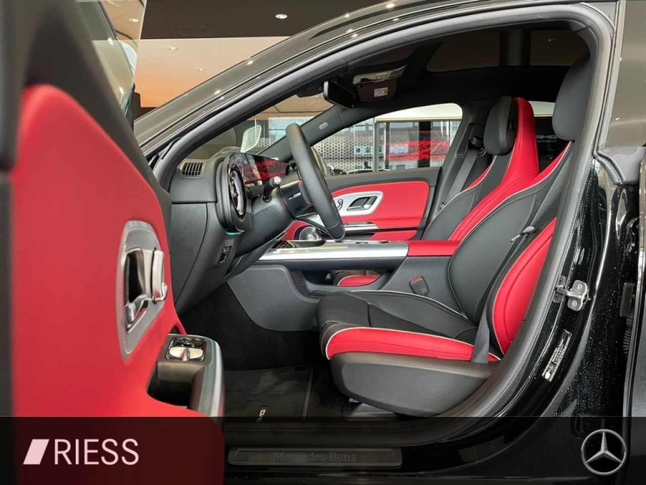 Mercedes-Benz CLA – Bild 2