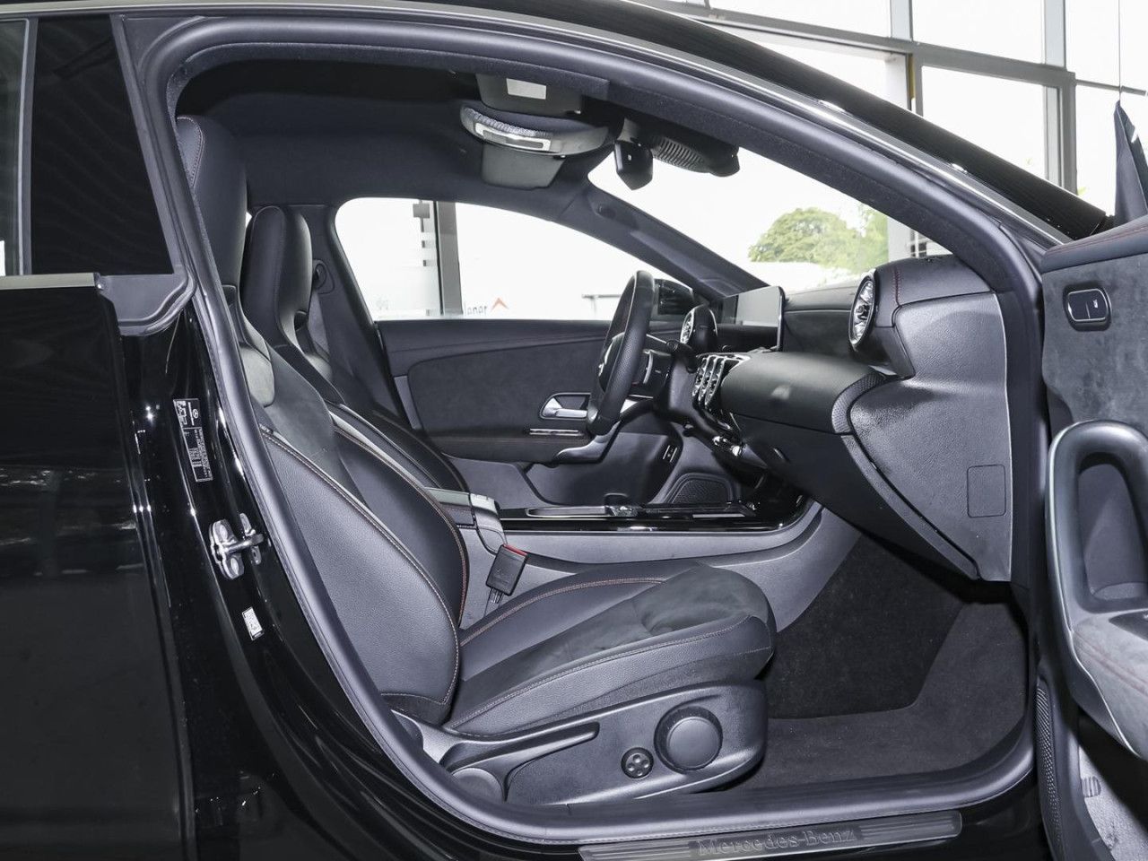 Mercedes-Benz CLA – Bild 5