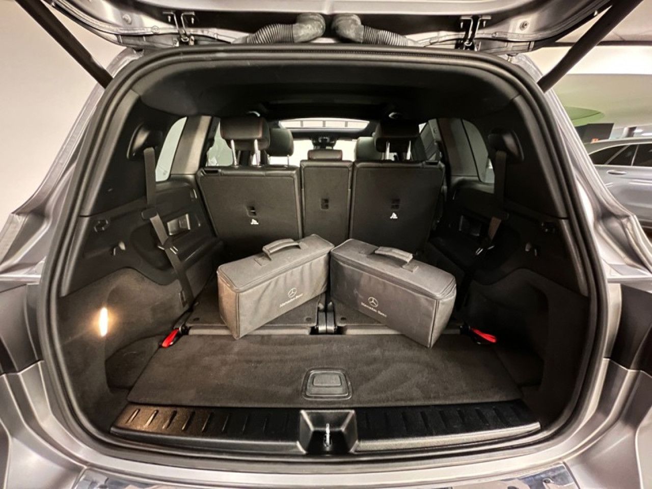 Photo du v&eacute;hicule 18 / 18