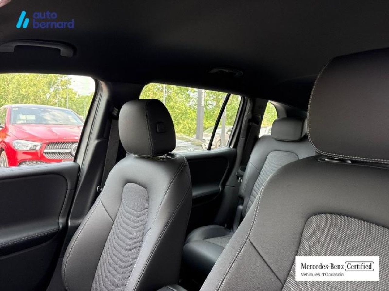 Photo du v&eacute;hicule 15 / 16