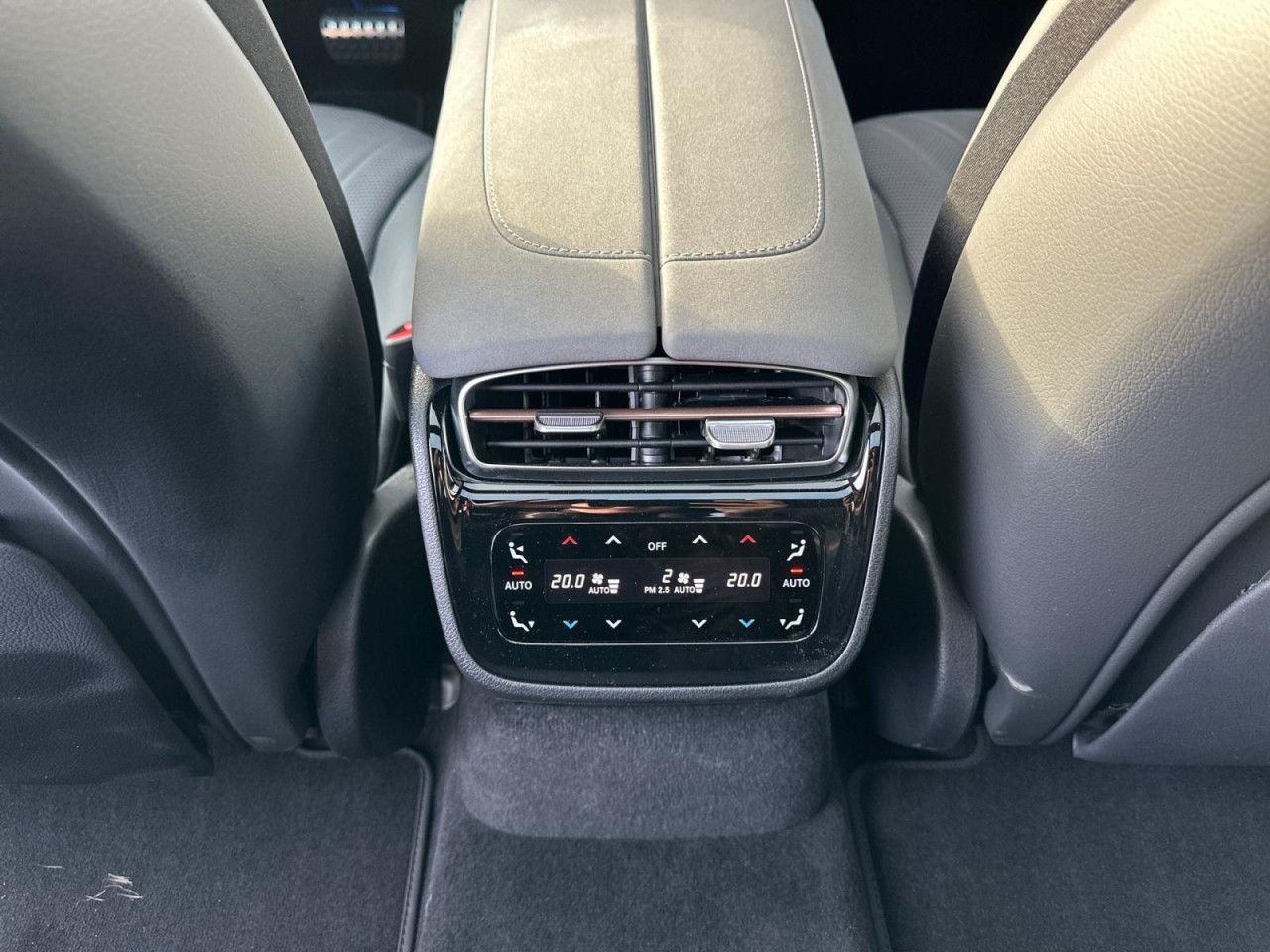 Mercedes-Benz EQS – Bild 14