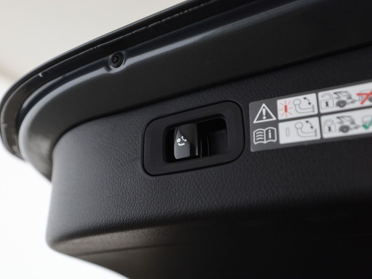 Mercedes-Benz C-Klasse – Bild 23
