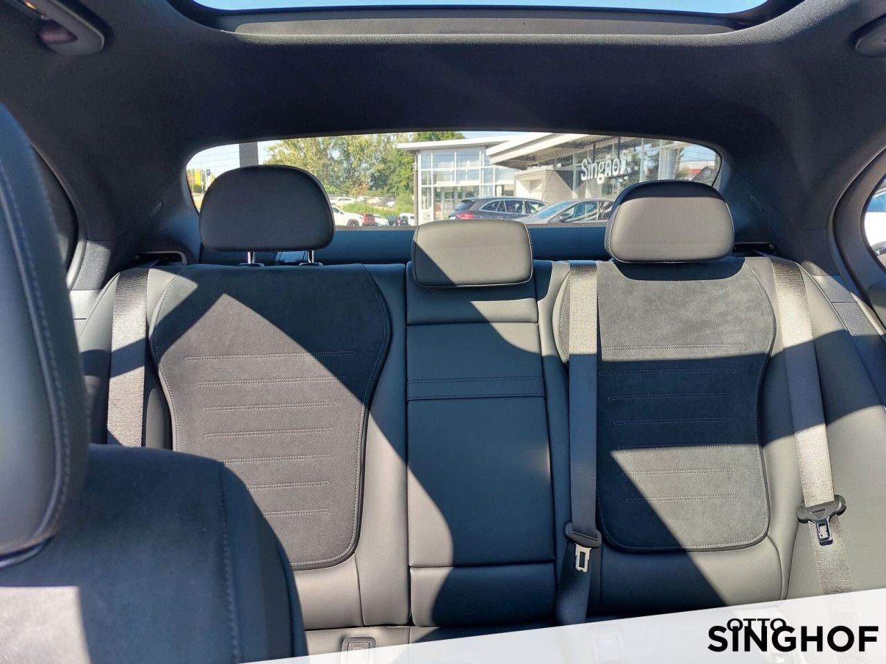 Mercedes-Benz C-Klasse – Bild 10