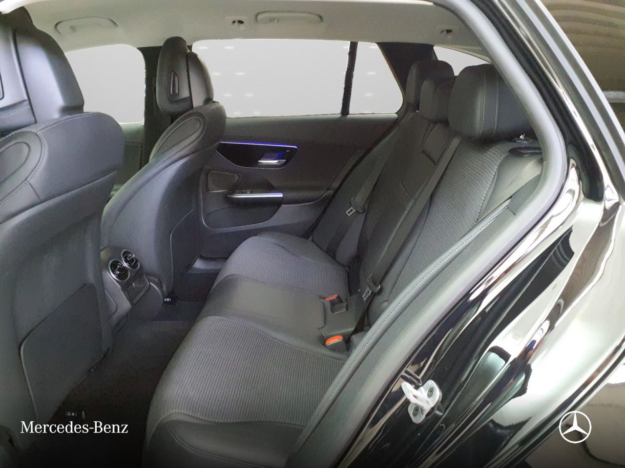 Mercedes-Benz C-Klasse – Bild 9