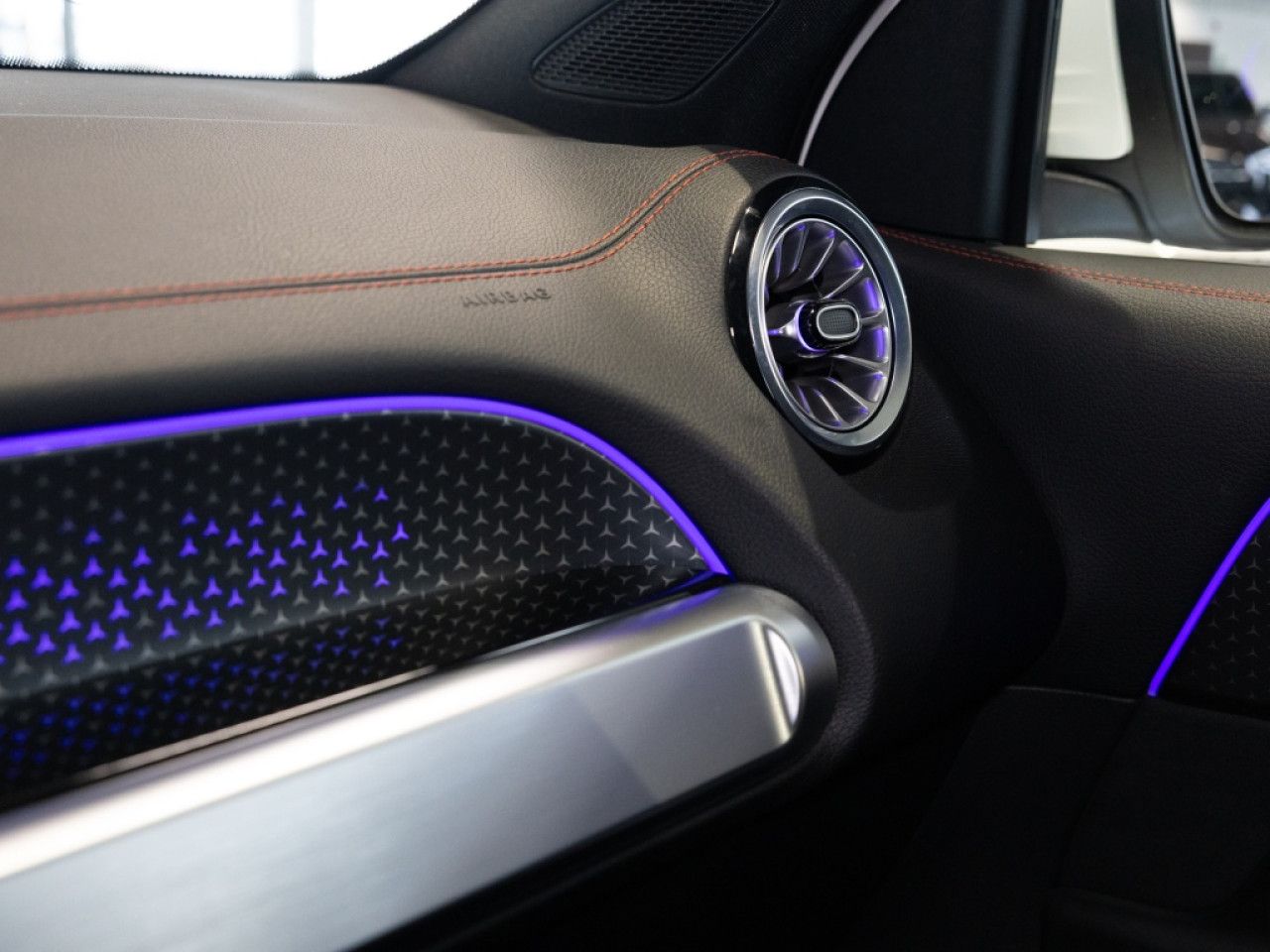 Fahrzeugbild 14 / 24