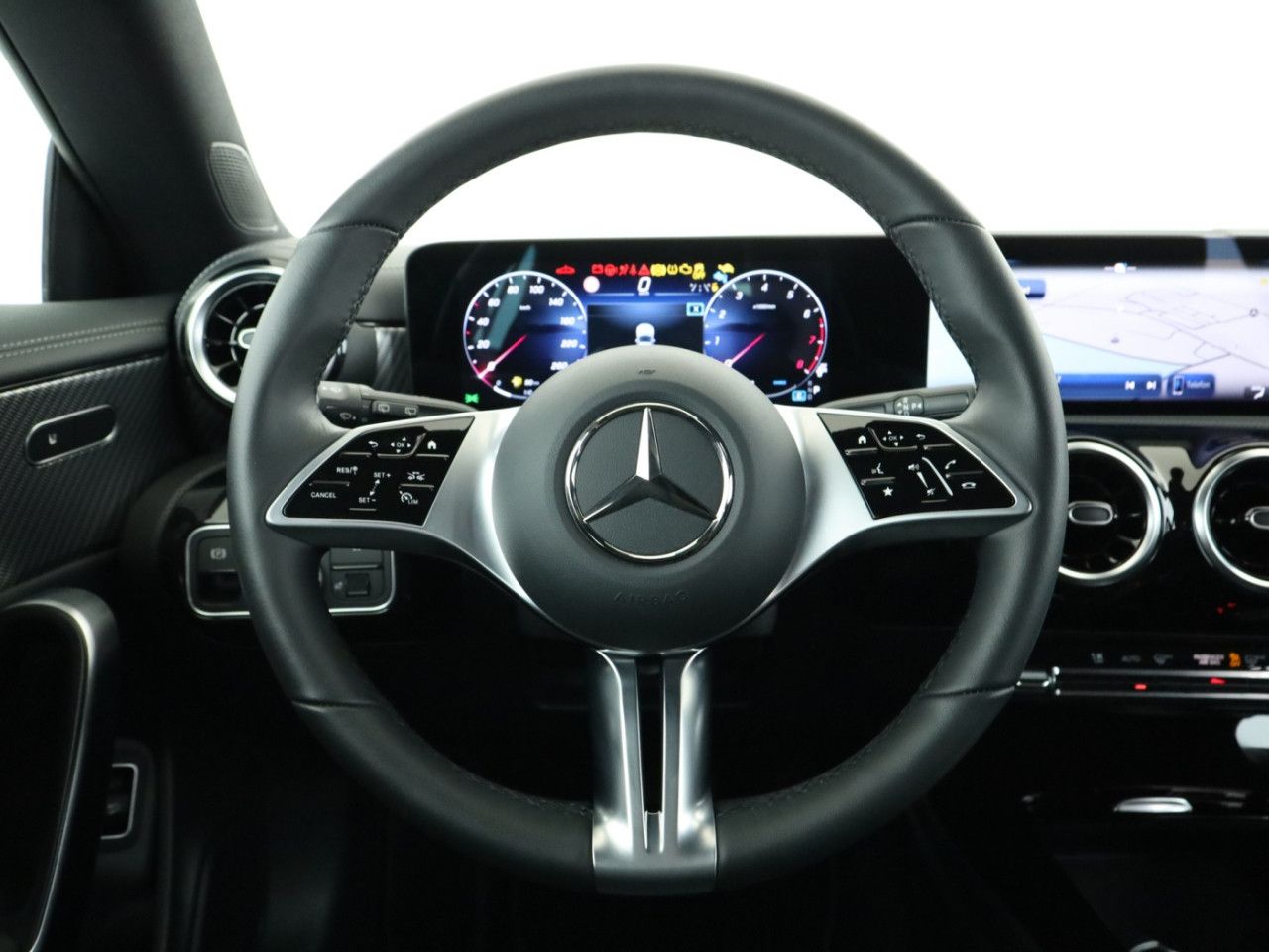 Mercedes-Benz CLA – Bild 11