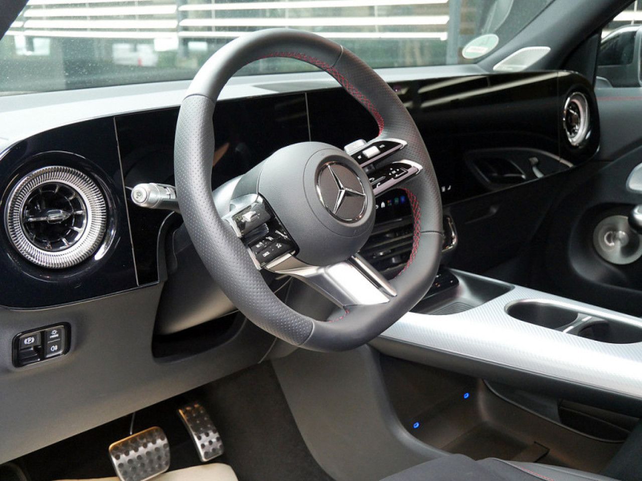 Mercedes-Benz GLB – Bild 14