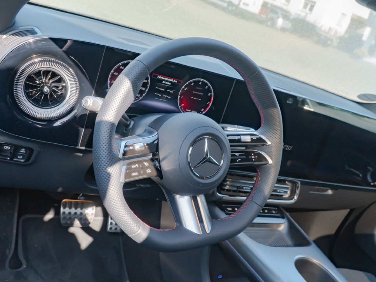 Mercedes-Benz CLA – Bild 11