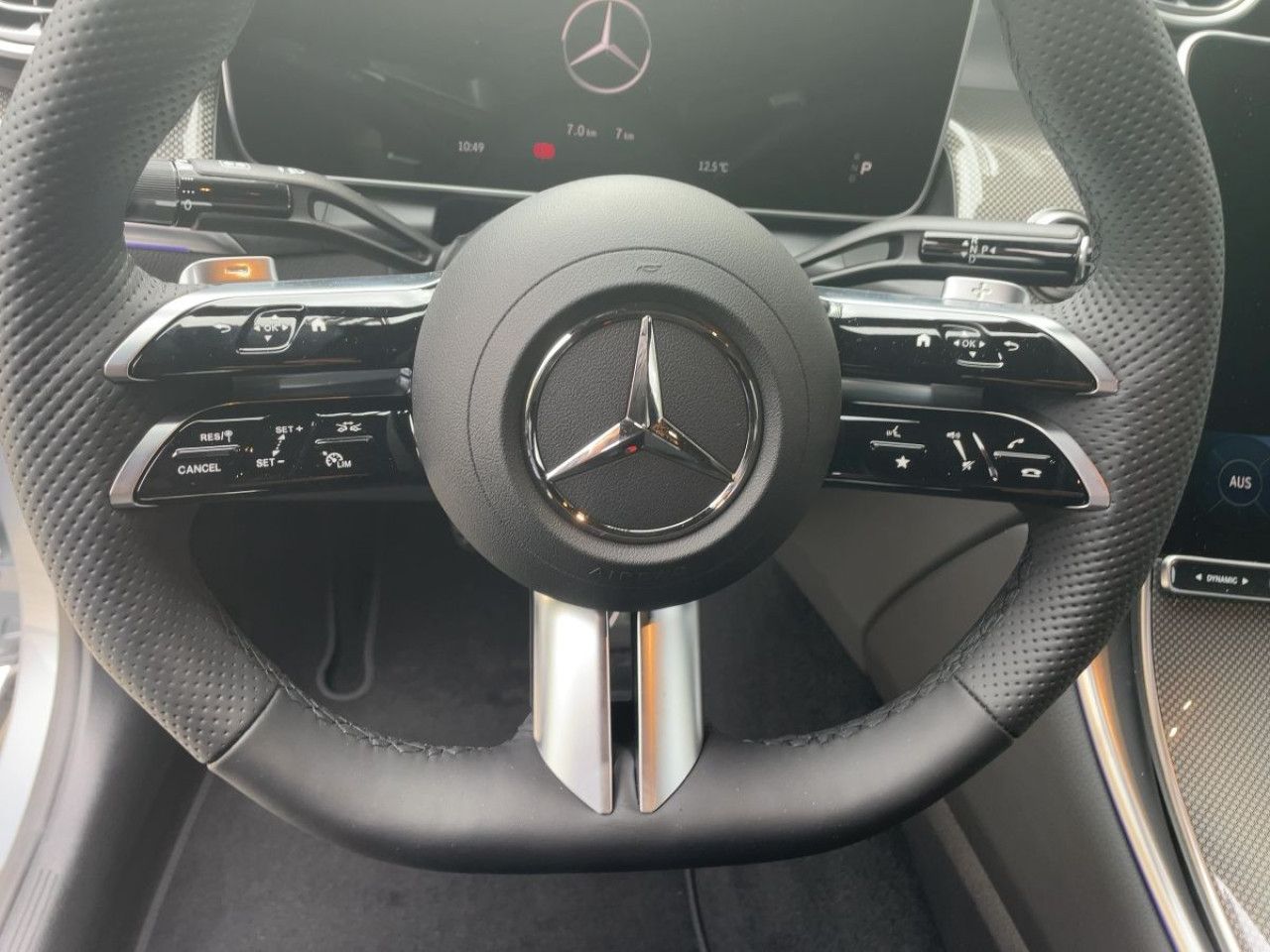 Fahrzeugbild 11 / 16