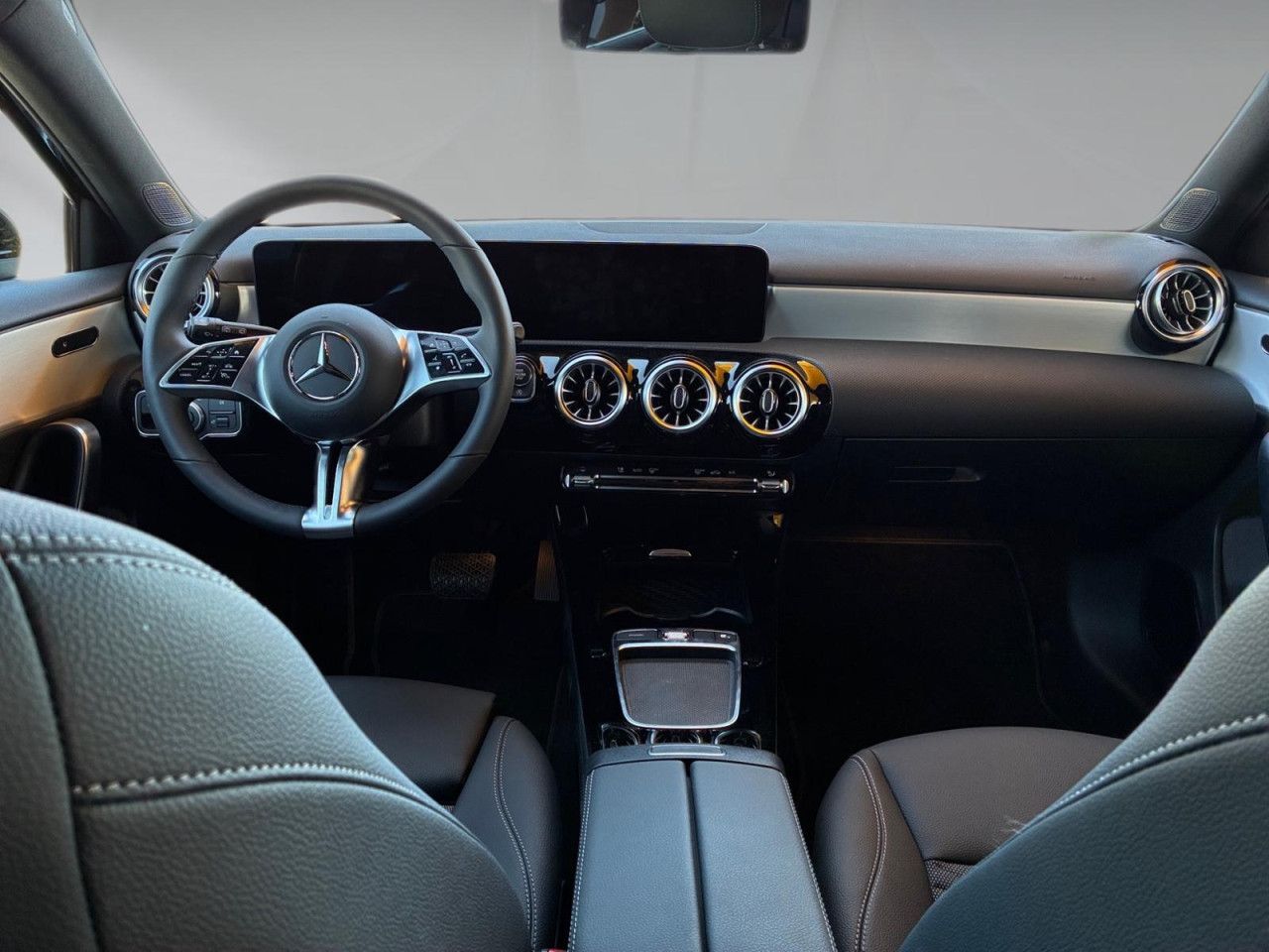 Mercedes-Benz A-Klasse – Bild 14