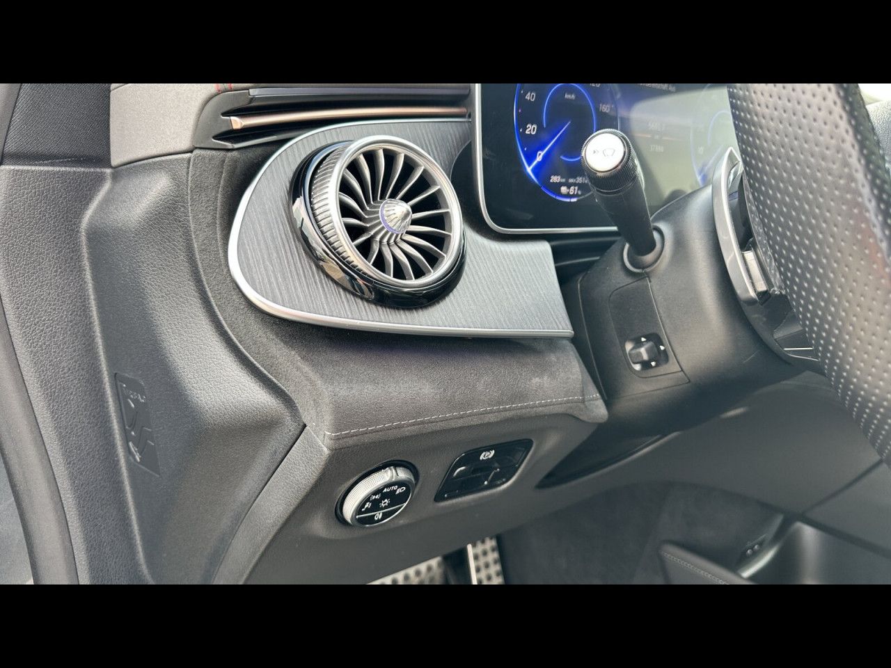 Fahrzeugbild 14 / 30