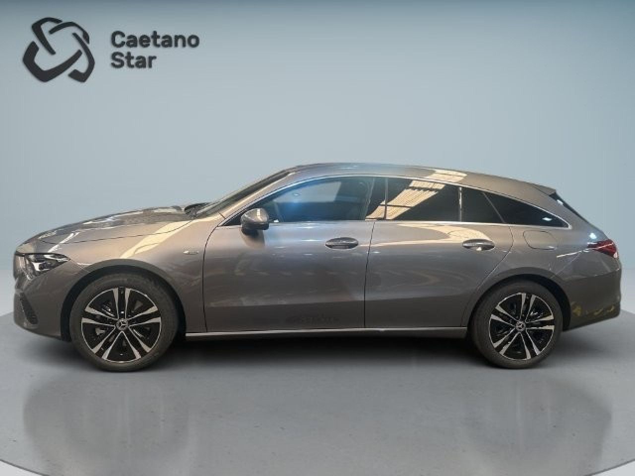 Imagem do ve&iacute;culo 4 / 13