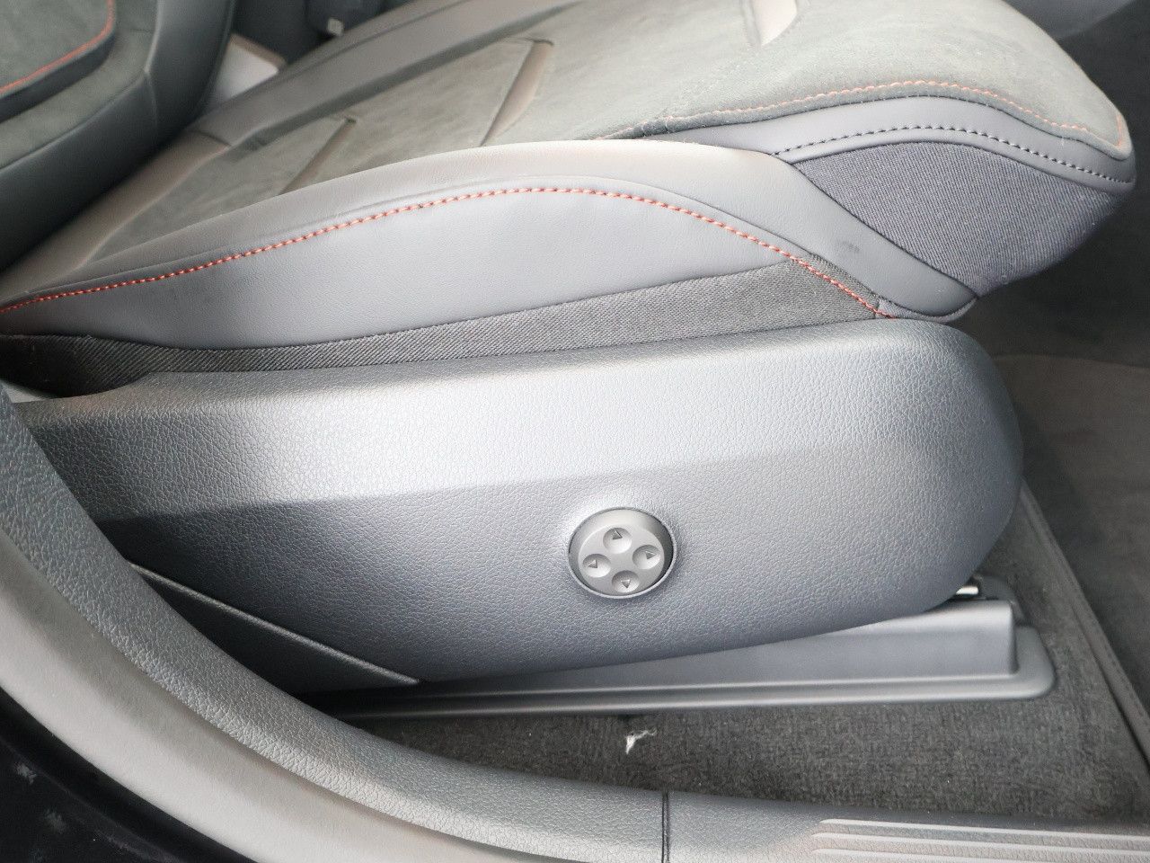Mercedes-Benz GLC – Bild 17