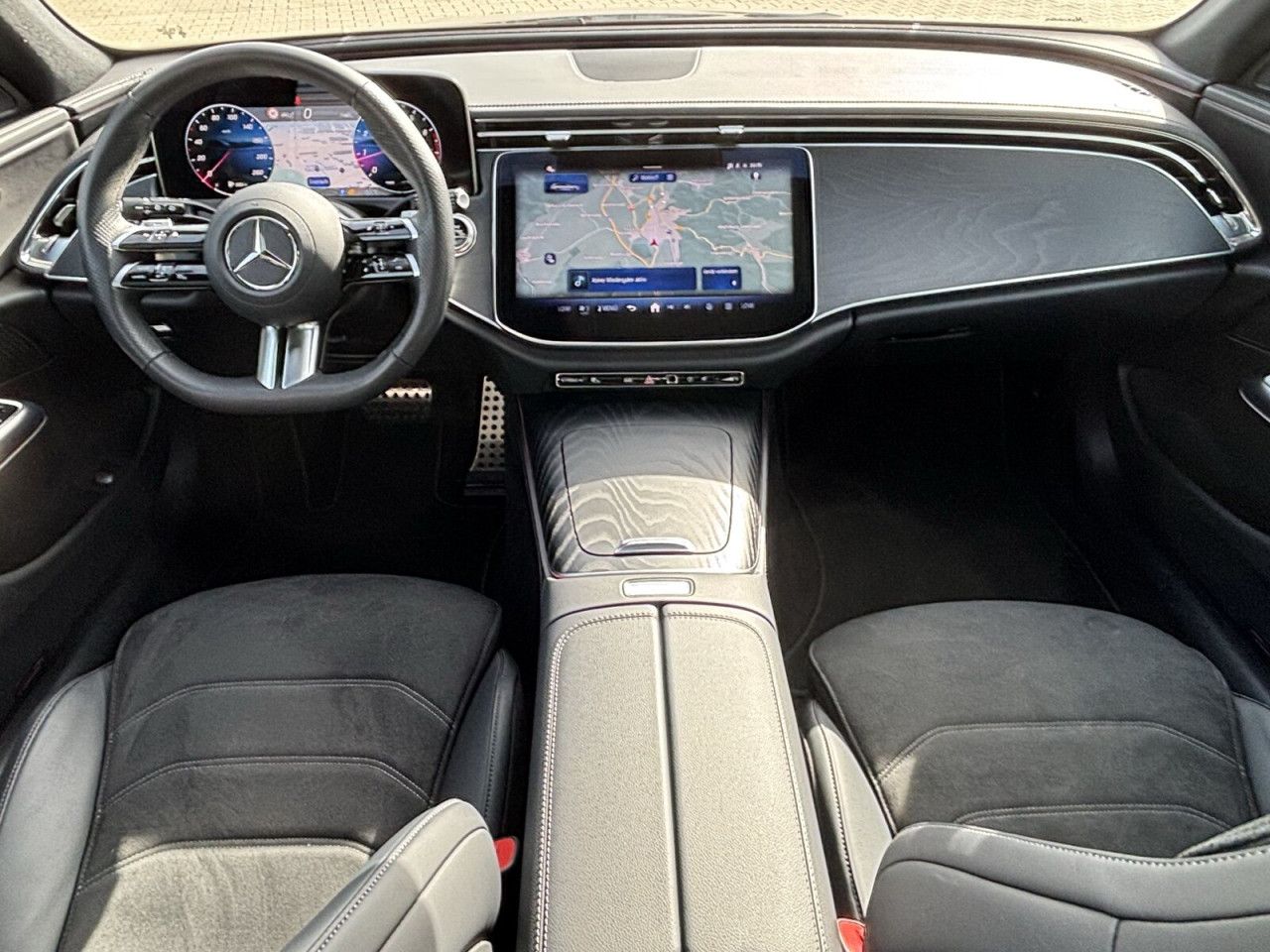 Mercedes-Benz E-Klasse – Bild 15