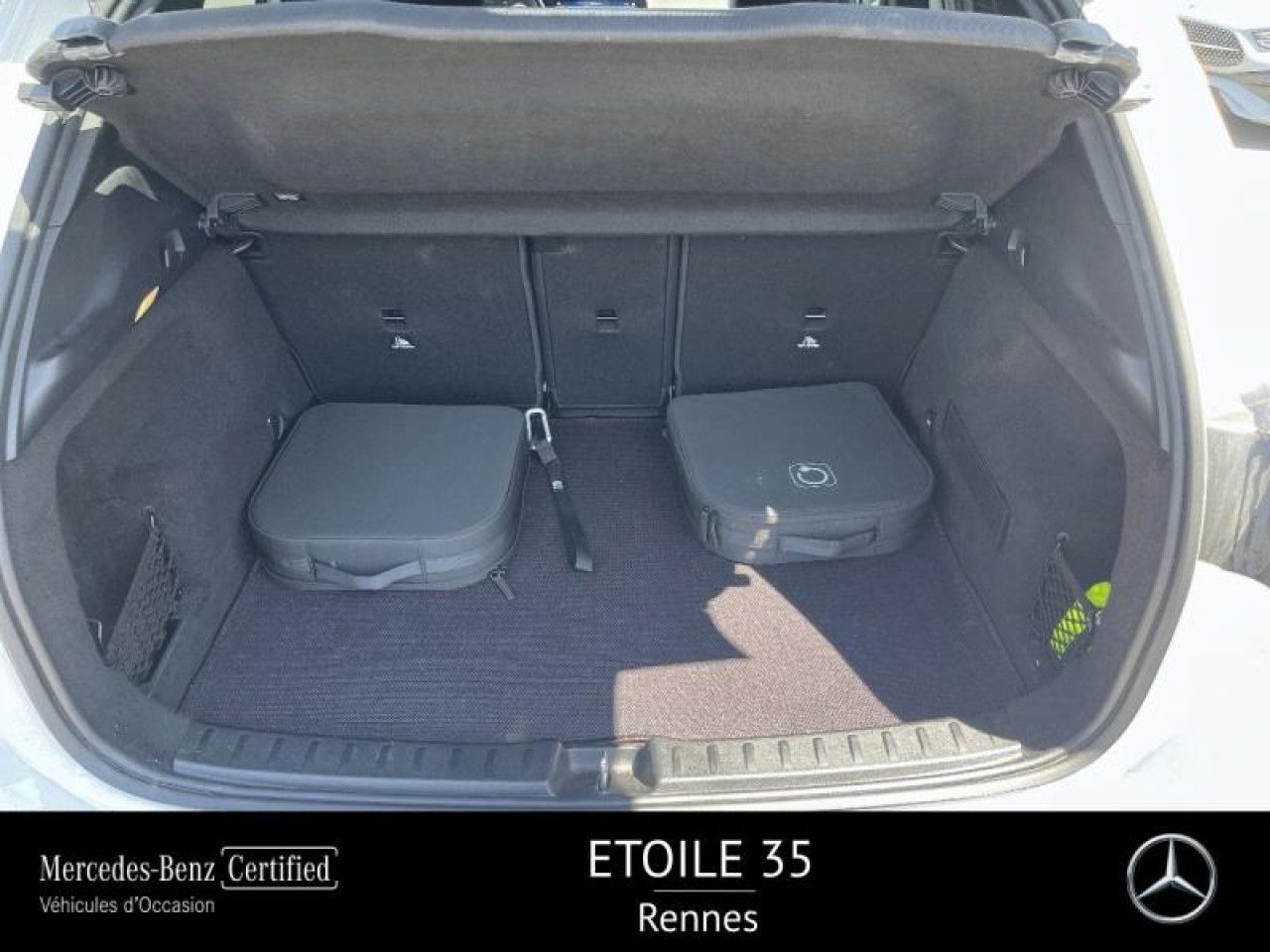 Photo du v&eacute;hicule 12 / 18