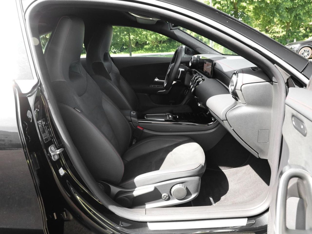 Mercedes-Benz CLA – Bild 5