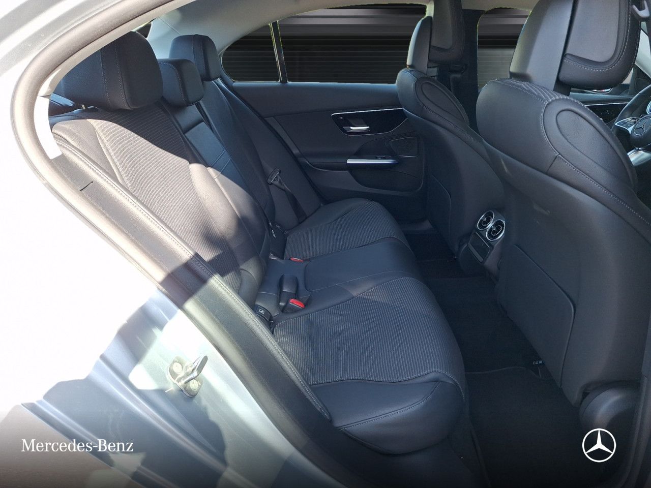 Mercedes-Benz C-Klasse – Bild 21