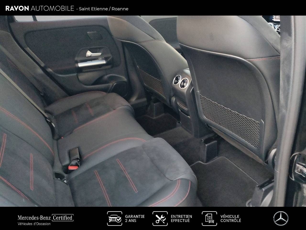 Photo du v&eacute;hicule 17 / 18