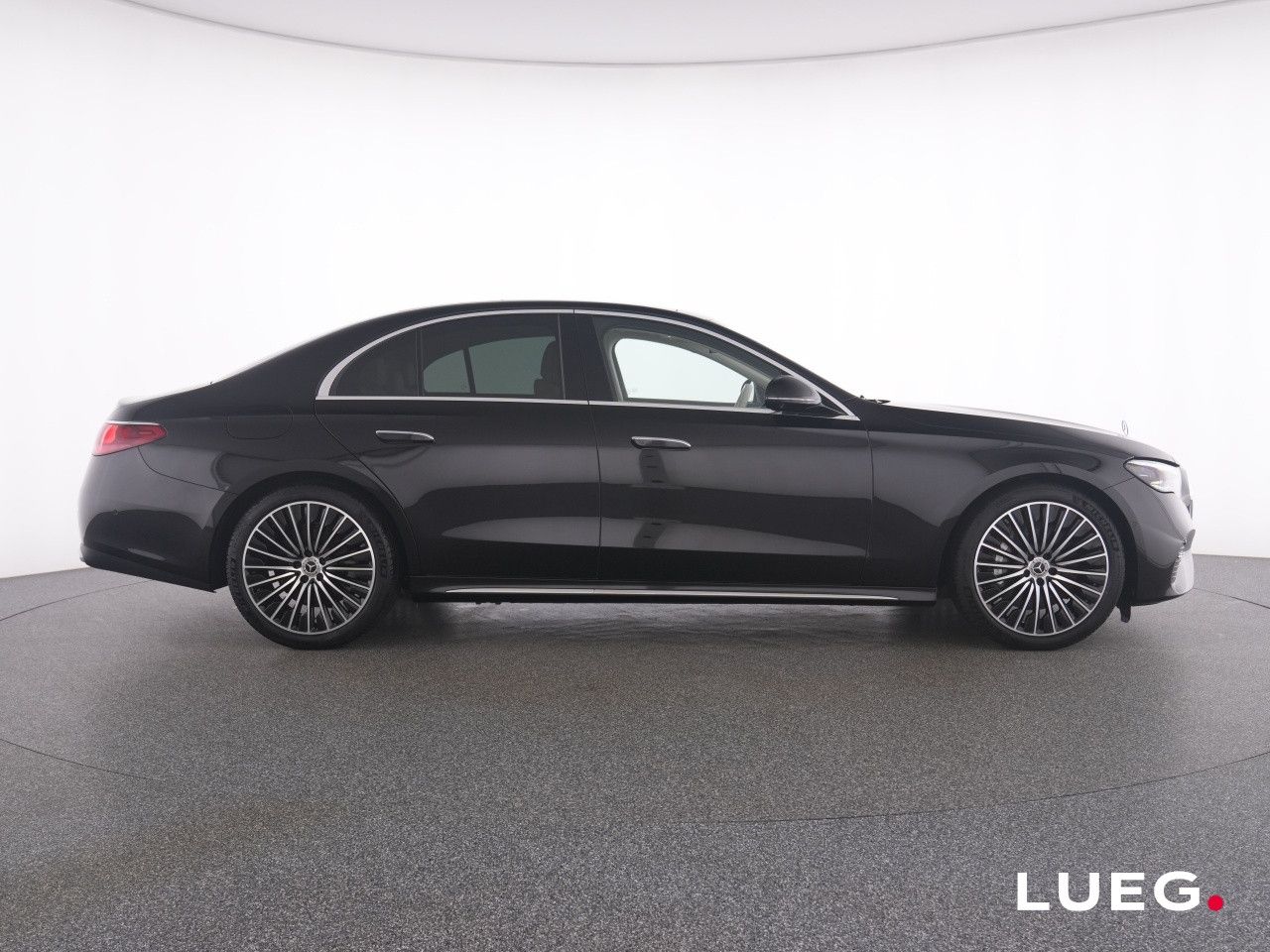 Mercedes-Benz E-Klasse – Bild 11