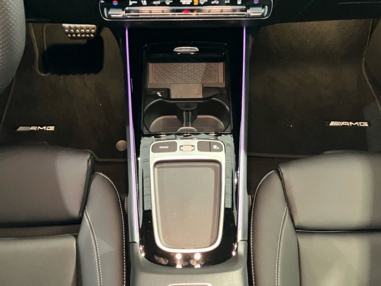 Photo du v&eacute;hicule 14 / 18