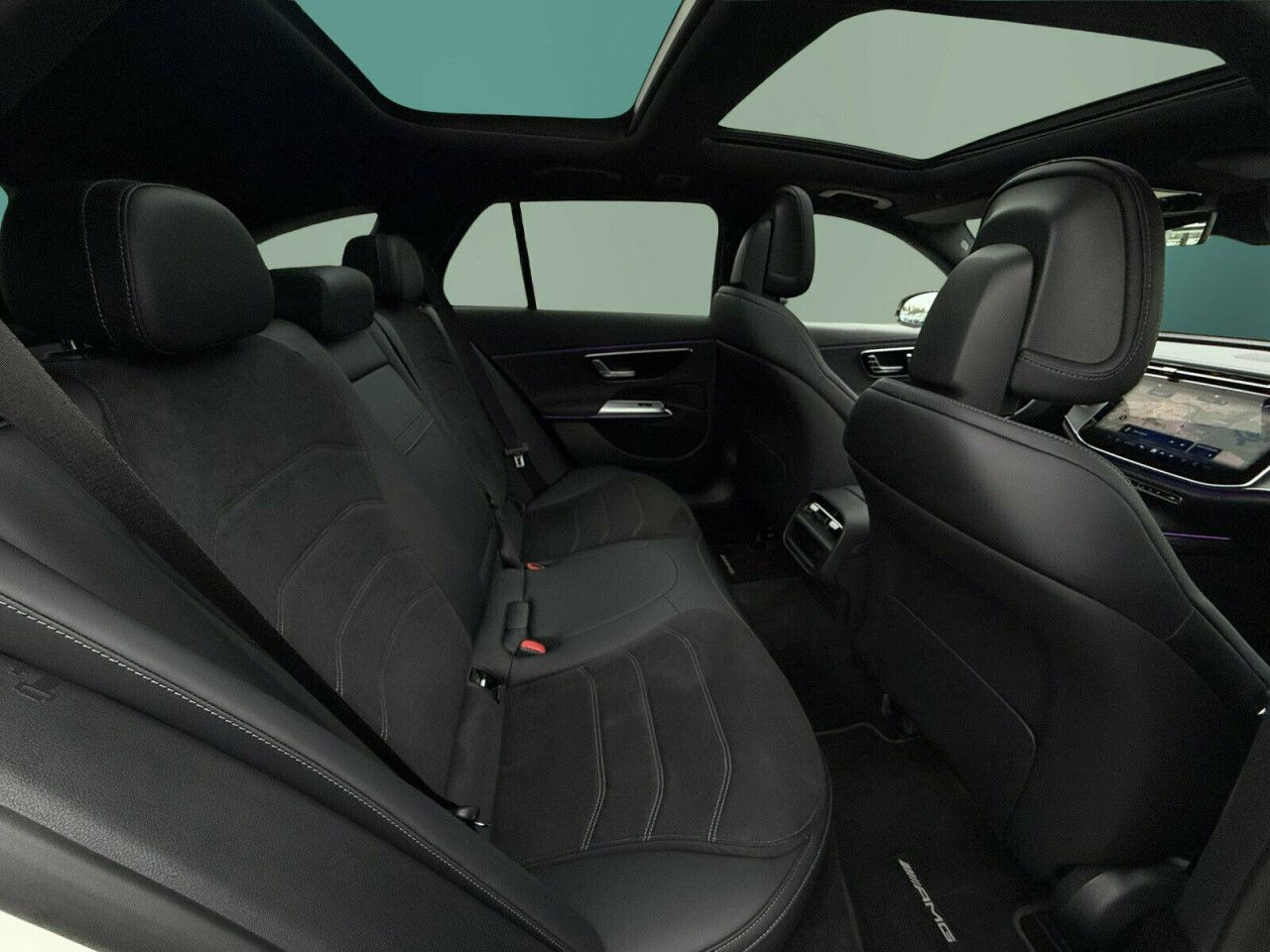 Mercedes-Benz E-Klasse – Bild 13