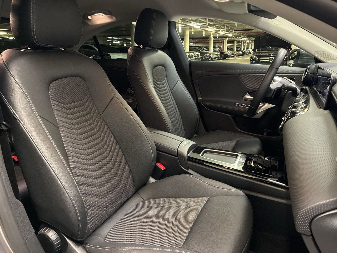 Fahrzeugbild 16 / 19