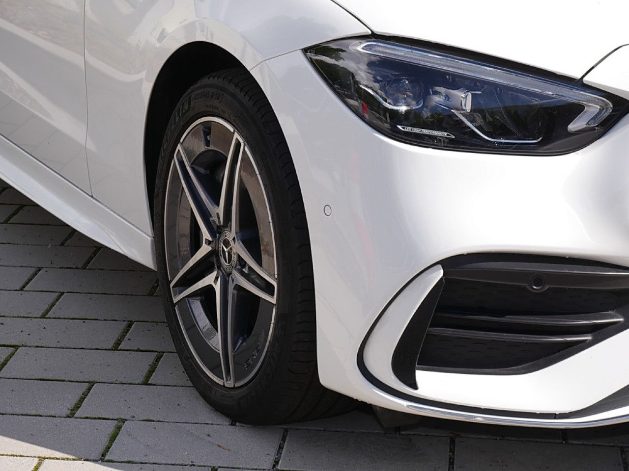 Mercedes-Benz C-Klasse – Bild 4