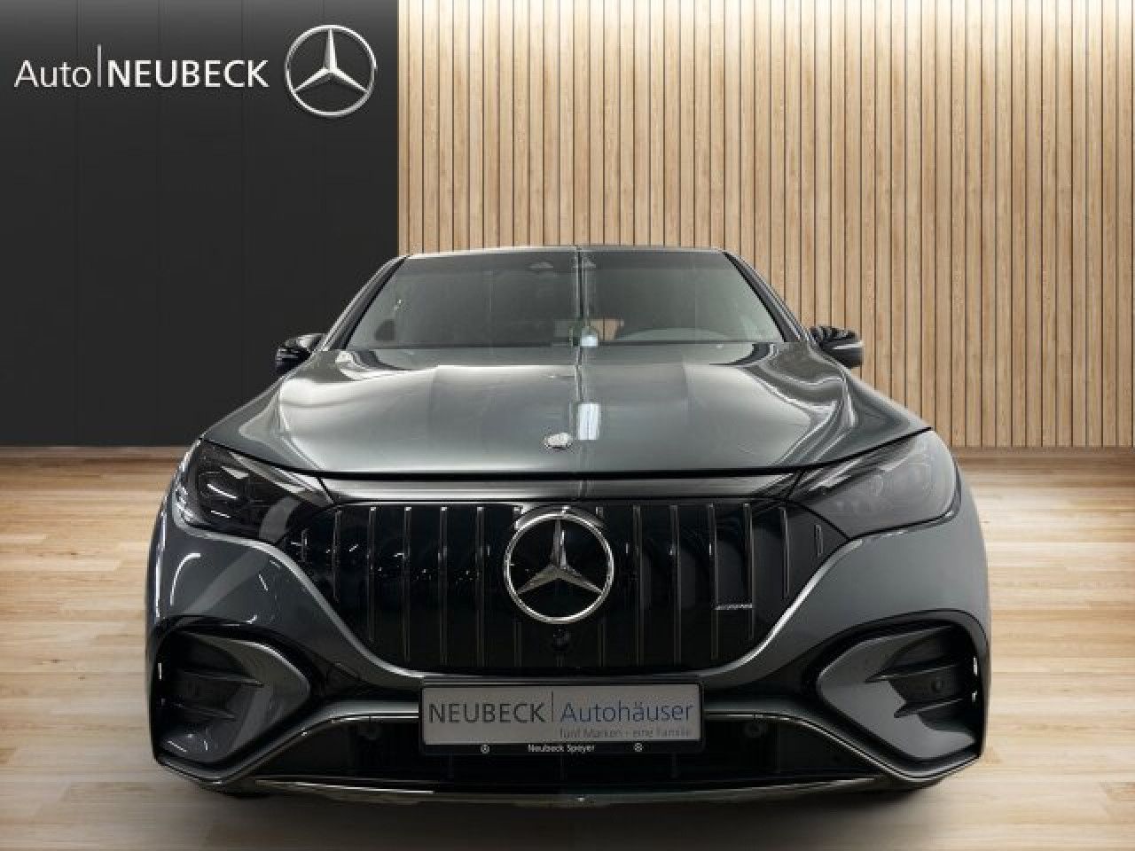Mercedes-Benz EQE SUV – Bild 2