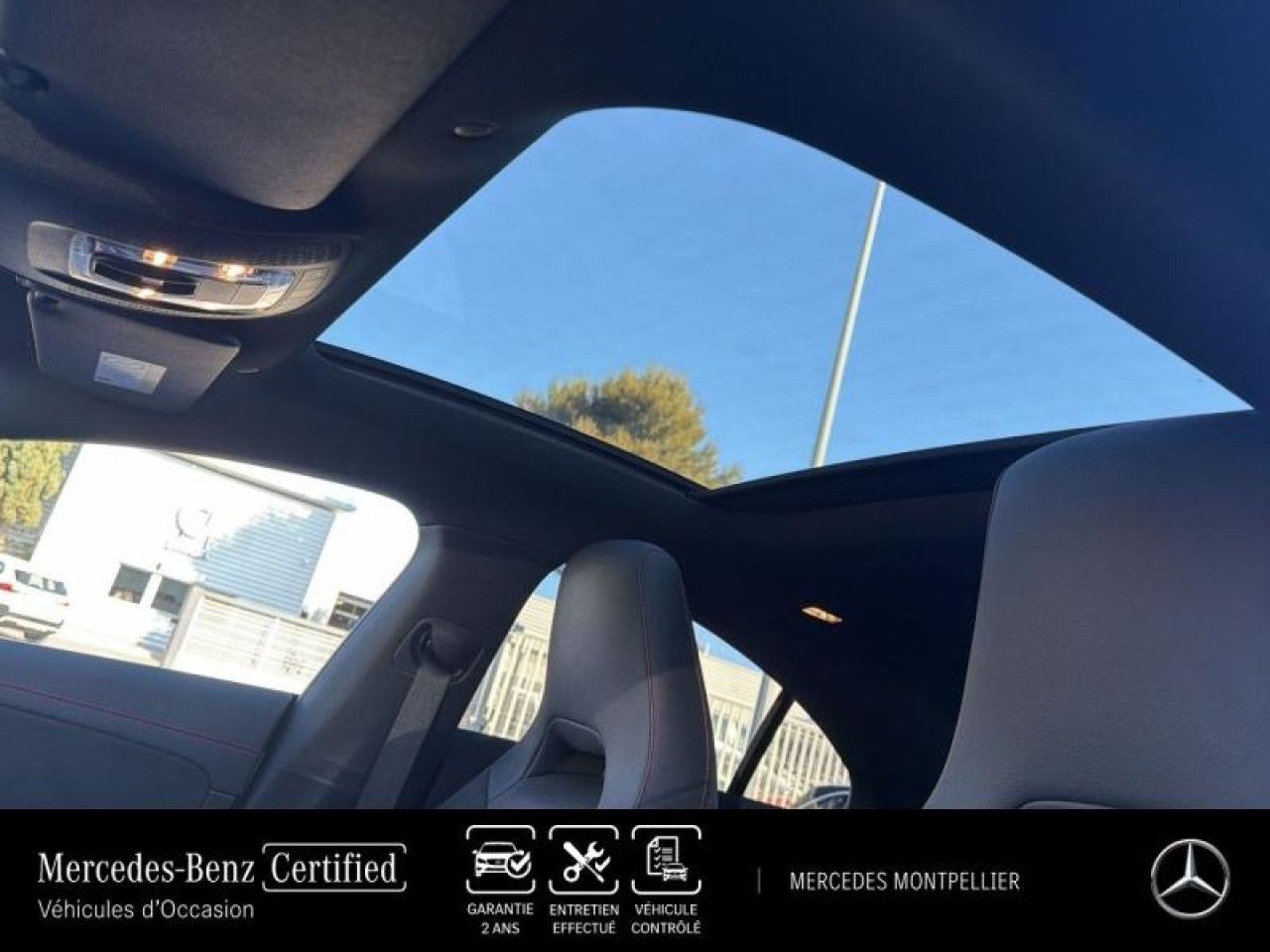 Photo du v&eacute;hicule 17 / 18