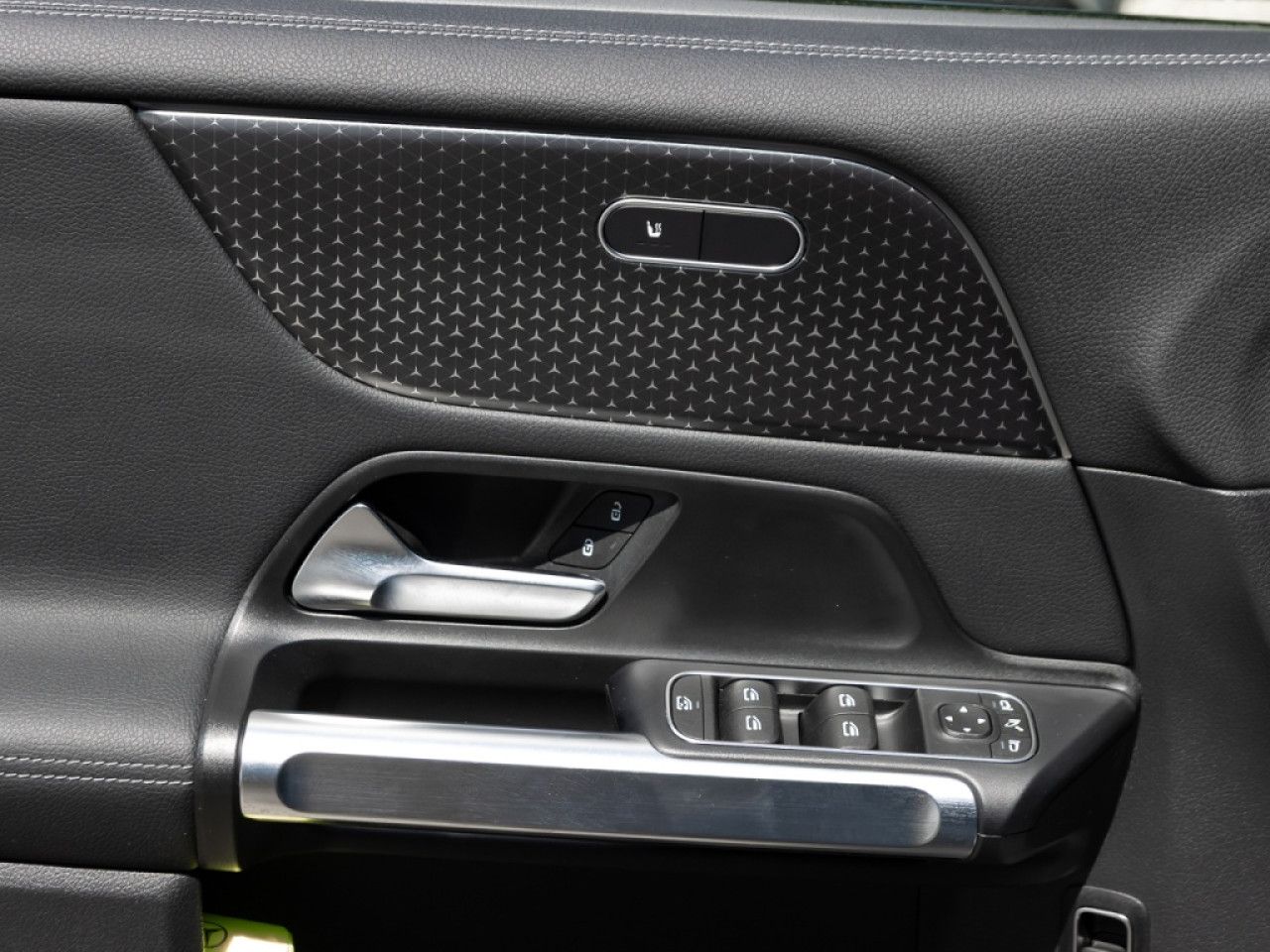 Mercedes-Benz EQB – Bild 12