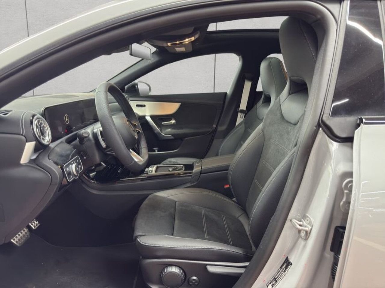 Fahrzeugbild 10 / 25