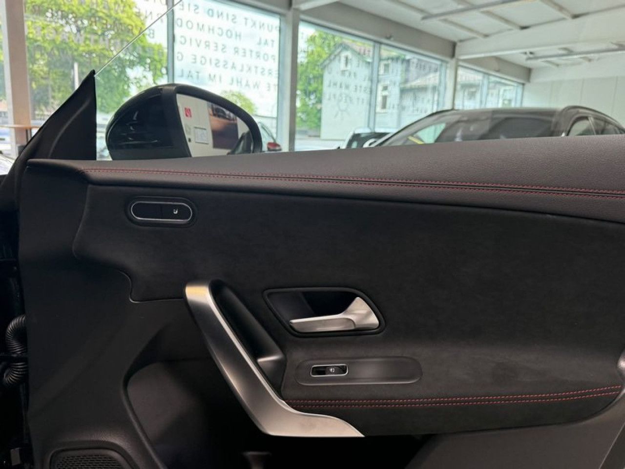 Fahrzeugbild 21 / 28