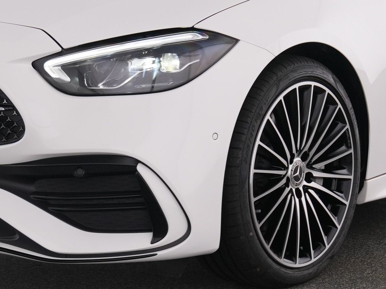 Mercedes-Benz C-Klasse – Bild 8