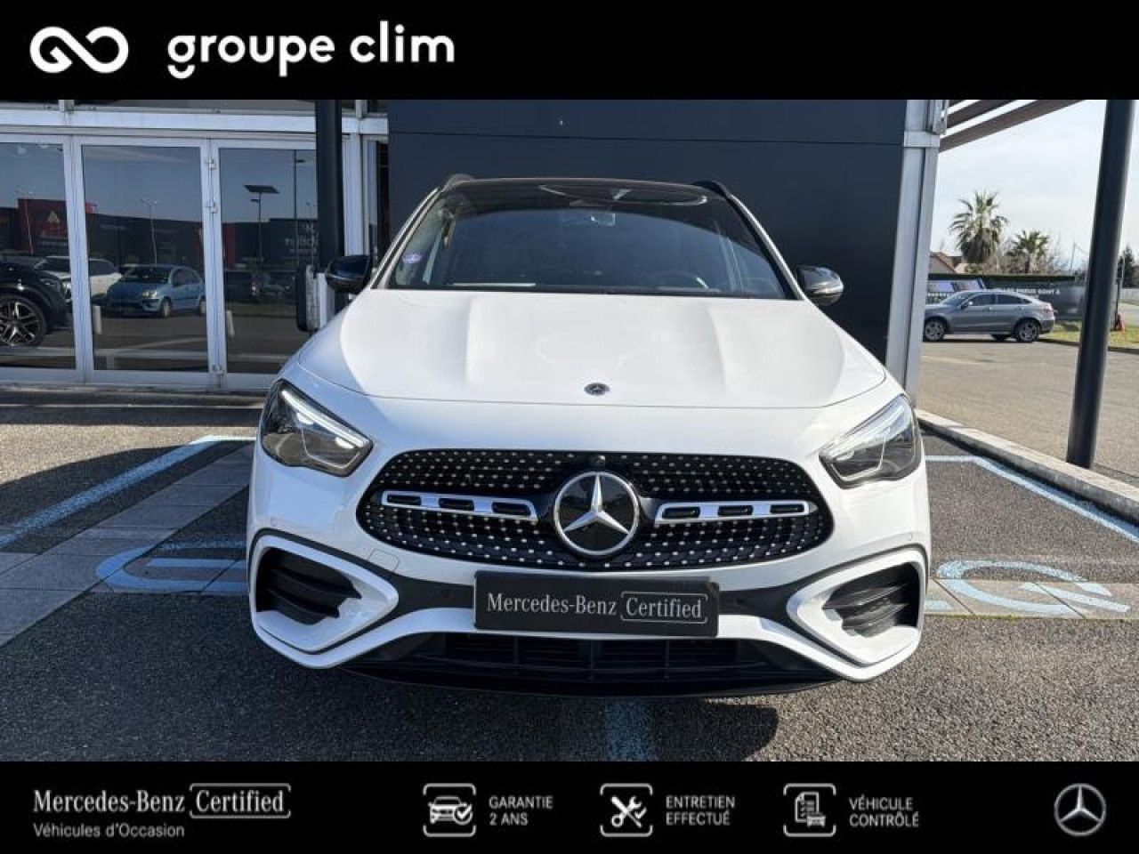 Photo du v&eacute;hicule 2 / 18