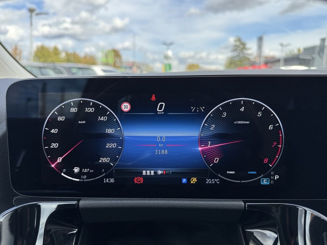 Mercedes-Benz GLA – Bild 14
