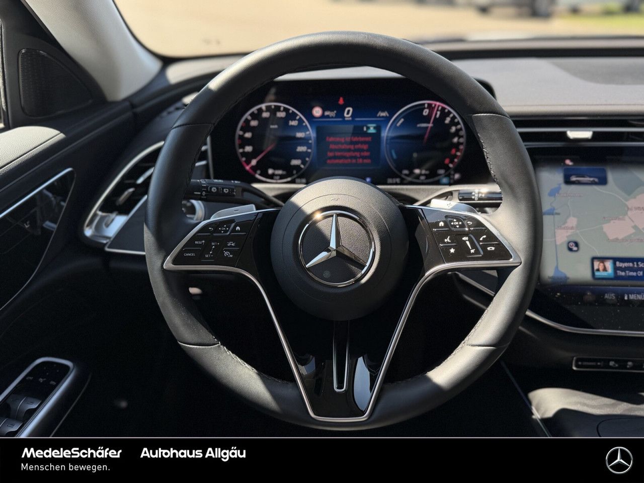 Mercedes-Benz E-Klasse – Bild 11