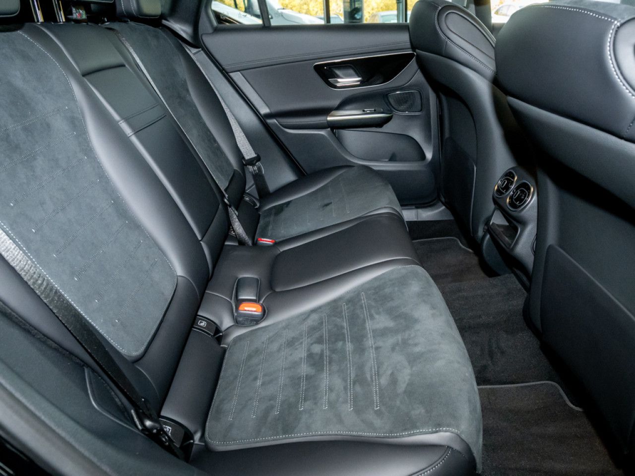 Mercedes-Benz GLC – Bild 11