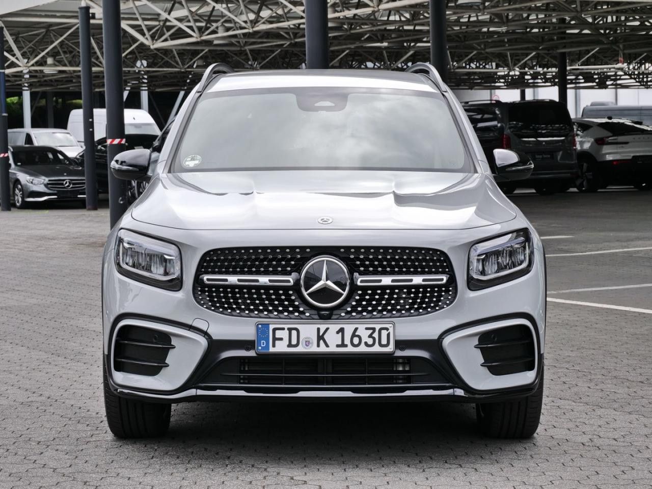 Mercedes-Benz GLB – Bild 2