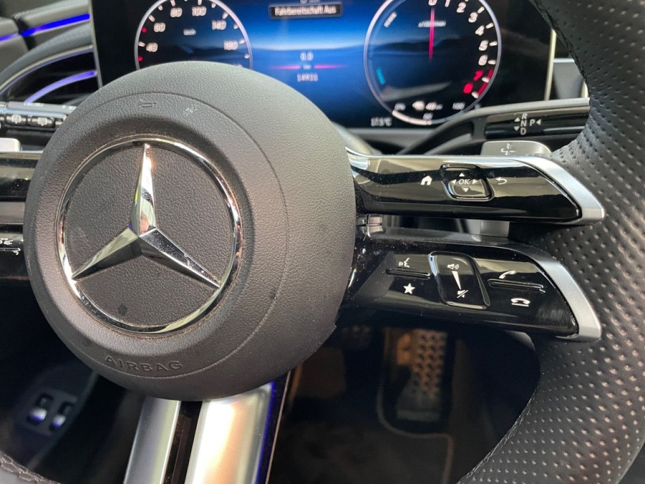 Mercedes-Benz E-Klasse – Bild 3