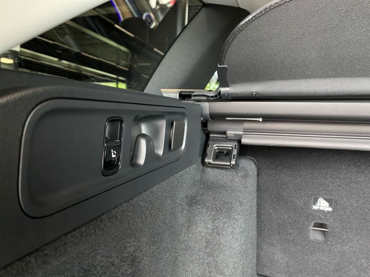 Mercedes-Benz C-Klasse – Bild 23