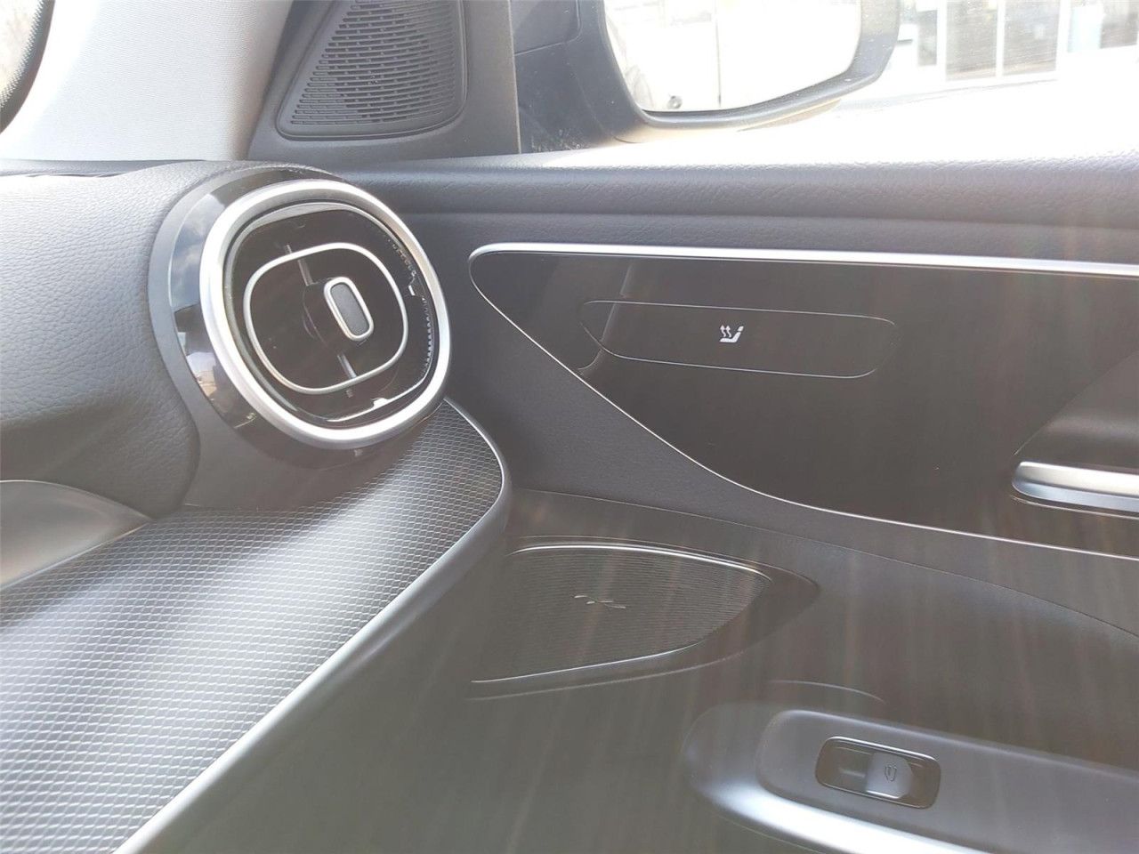 Fahrzeugbild 24 / 28