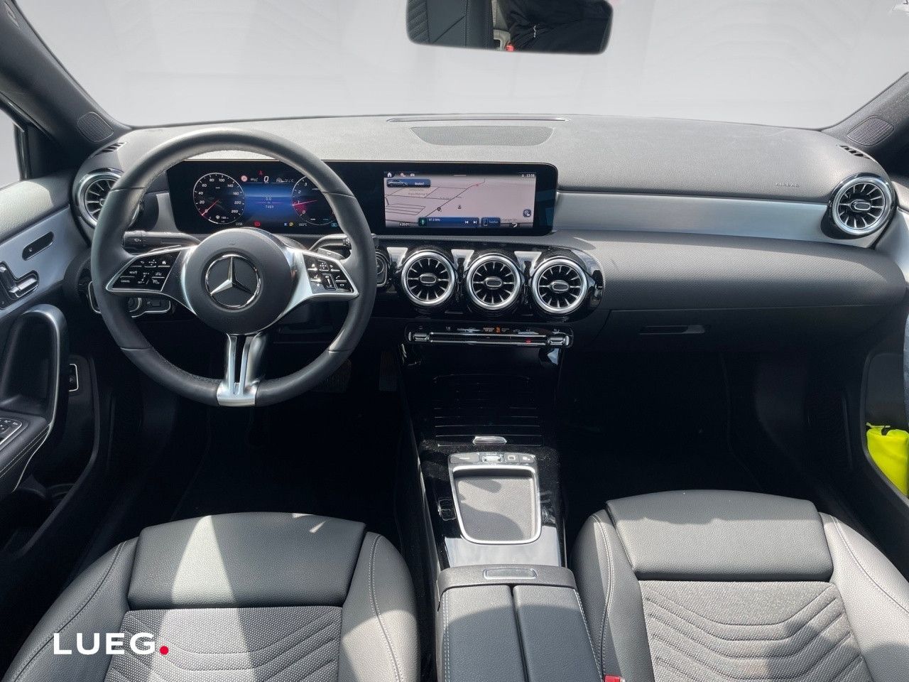 Mercedes-Benz A-Klasse – Bild 11