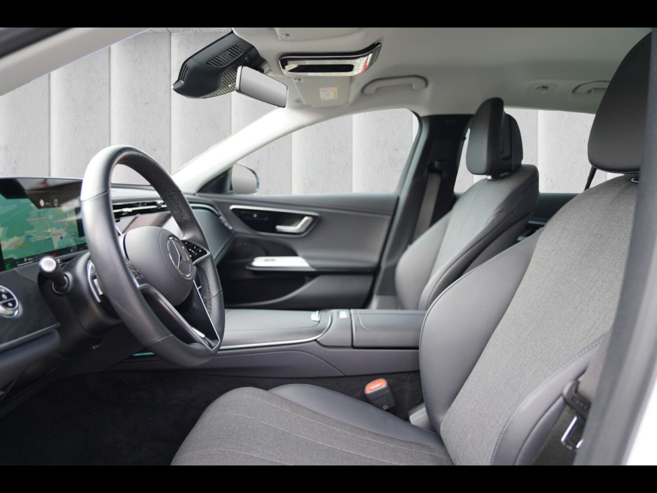 Mercedes-Benz E-Klasse – Bild 18