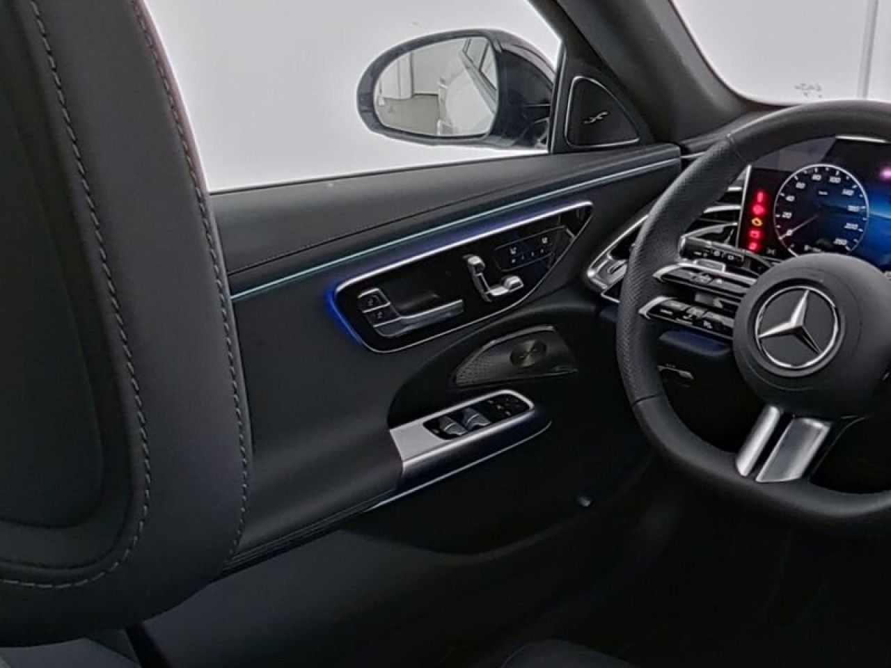 Mercedes-Benz E-Klasse – Bild 8