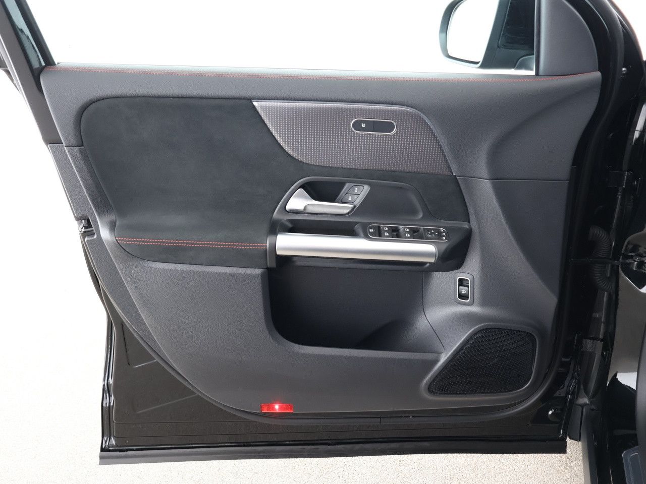 Mercedes-Benz EQA – Bild 12