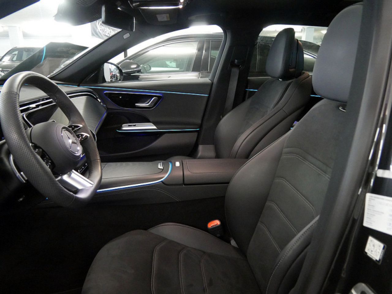 Mercedes-Benz E-Klasse – Bild 15