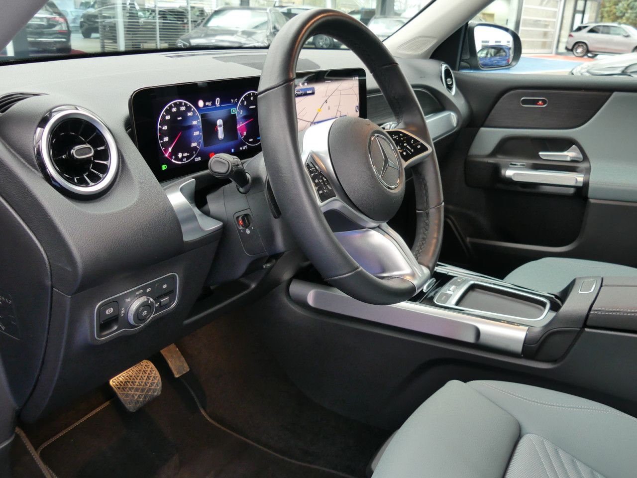 Fahrzeugbild 13 / 14