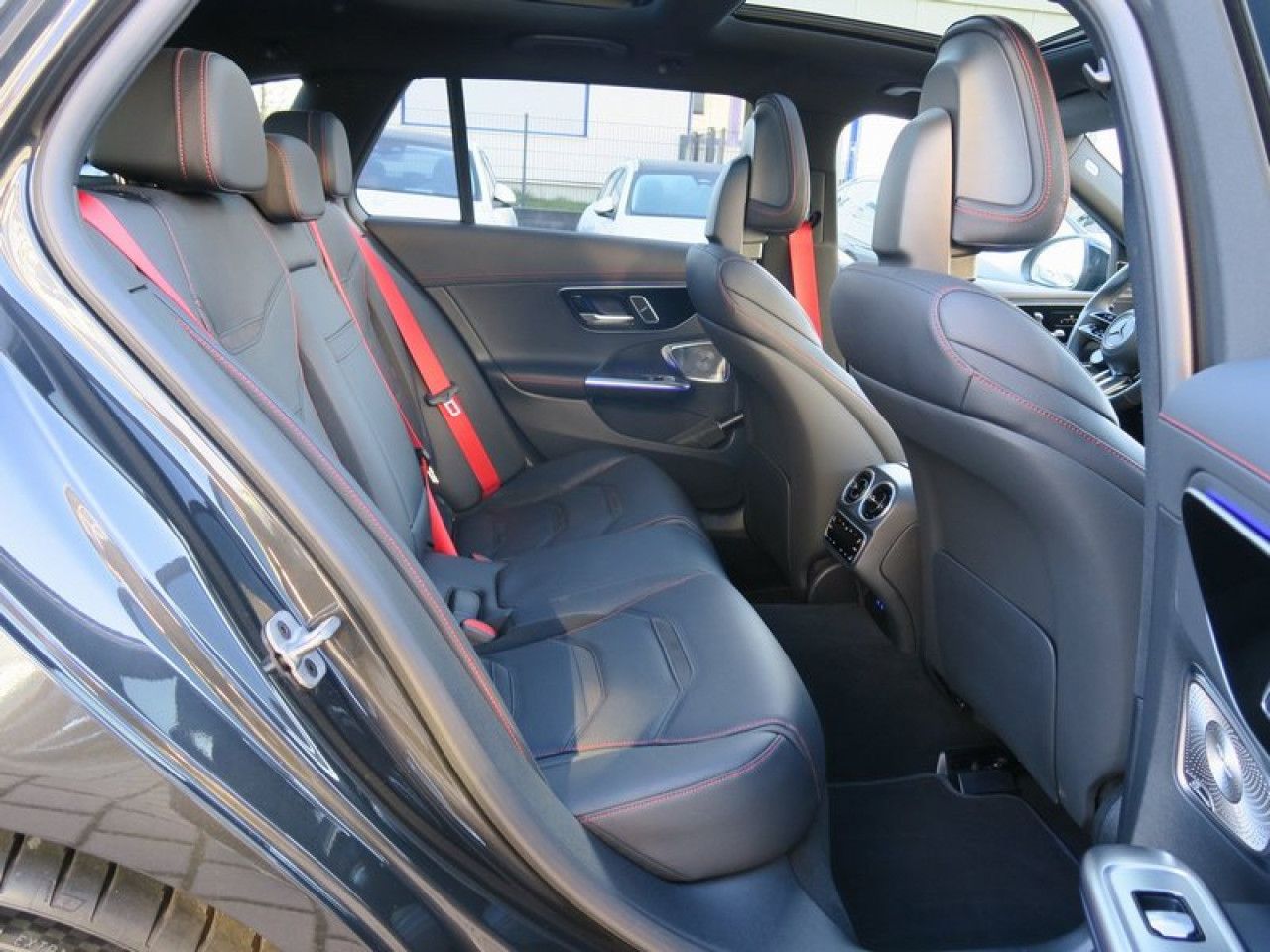 Mercedes-Benz C-Klasse – Bild 14