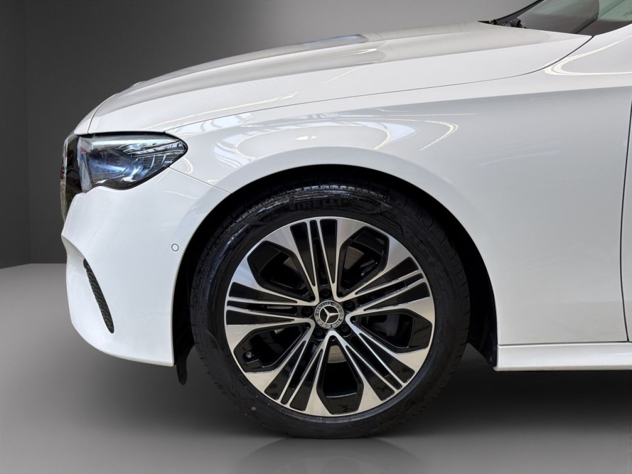 Mercedes-Benz E-Klasse – Bild 4